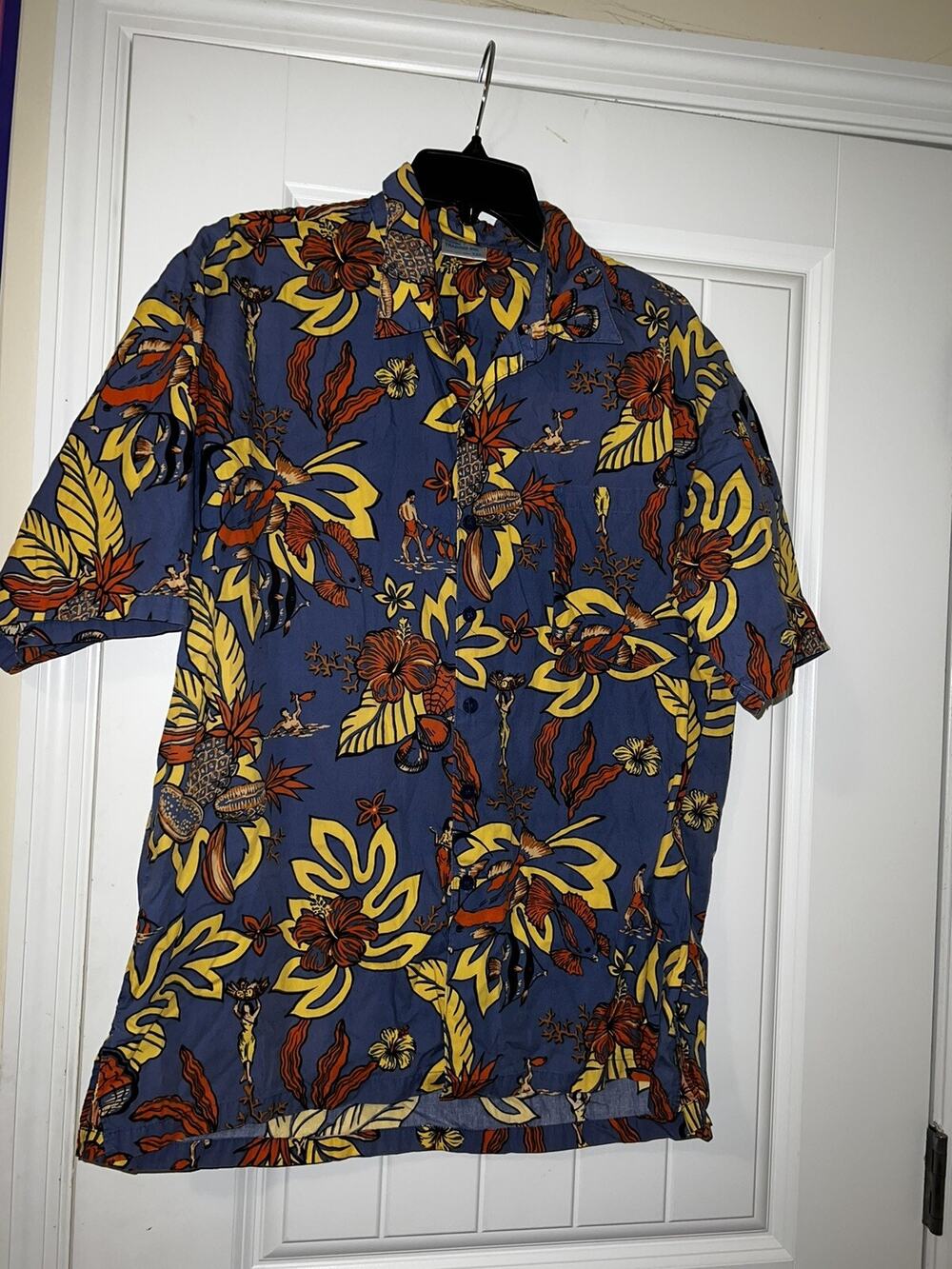 Royal pacific trading inc blue floral pineapple fish button down shirt XXL